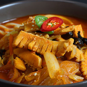 korean spicy seafood noodle soup 짬뽕 jjambbong